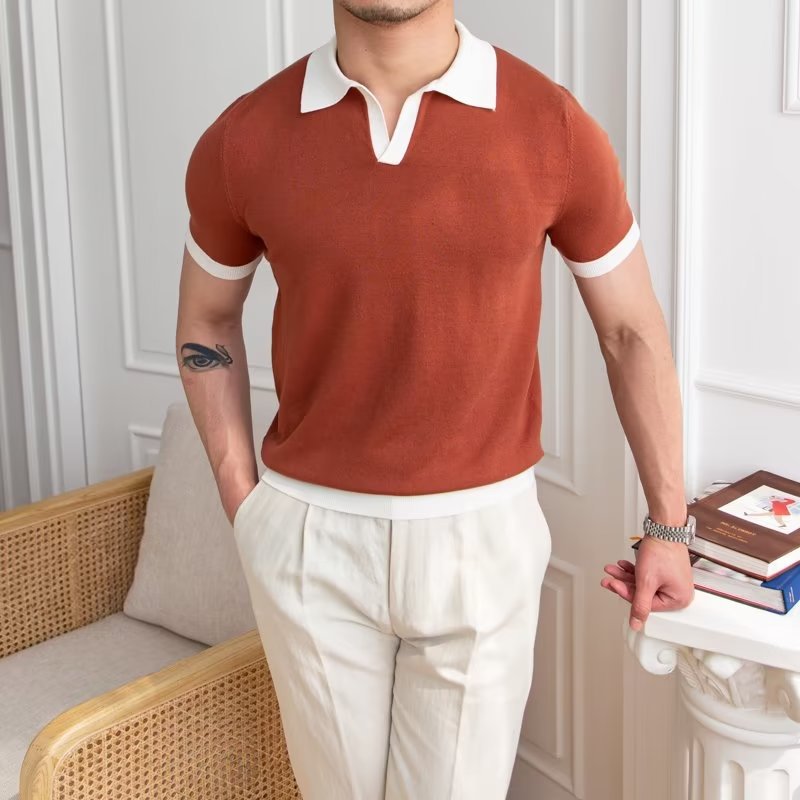Men's Knit Polo Shirt - Contrast Collar with Open Neck and Short Sleeve Detail